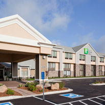 Holiday Inn Express Hotel & Stes Willmar