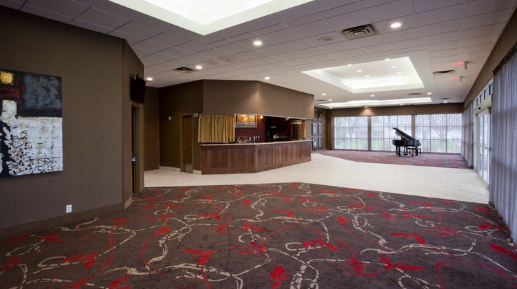Holiday Inn Express Hotel & Stes Willmar Meeting