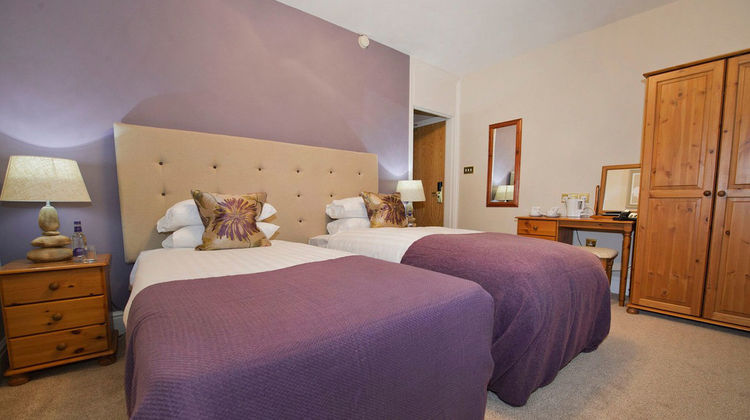 St Andrews Town Hotel Room