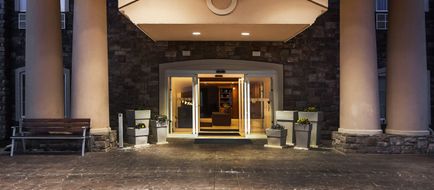 Holiday Inn Express Hotel & Suites N Exterior