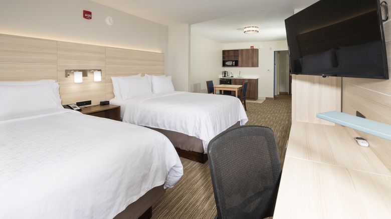 <b>Holiday Inn Express & Suites Portage Suite</b>. Images powered by <a href="https://www.leonardoworldwide.com/" title="Leonardo Worldwide" target="_blank">Leonardo</a>.