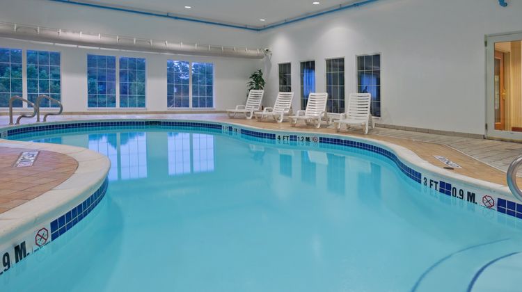 Holiday Inn Express Pool