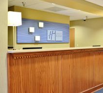 Holiday Inn Express Lobby