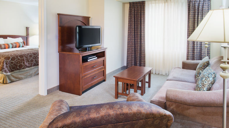 <b>Staybridge Suites Seattle North-Everett Suite</b>. Images powered by <a href="https://www.leonardoworldwide.com/" title="Leonardo Worldwide" target="_blank">Leonardo</a>.