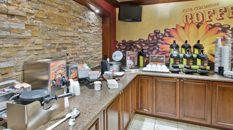 Staybridge Suites Seattle North-Everett Restaurant