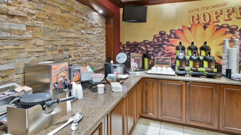 <b>Staybridge Suites Seattle North-Everett Restaurant</b>. Images powered by <a href="https://www.leonardoworldwide.com/" title="Leonardo Worldwide" target="_blank">Leonardo</a>.