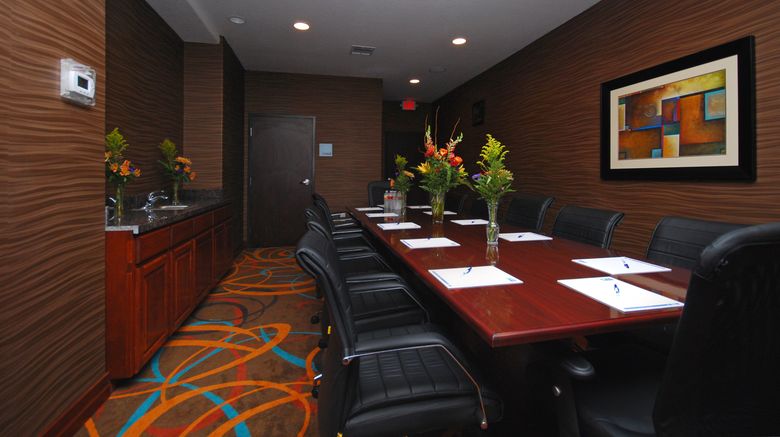 <b>Holiday Inn Express & Suites Gonzales Meeting</b>. Images powered by <a href="https://www.leonardoworldwide.com/" title="Leonardo Worldwide" target="_blank">Leonardo</a>.
