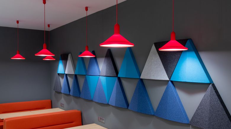 <b>Holiday Inn Express Porto Exponor Restaurant</b>. Images powered by <a href="https://www.leonardoworldwide.com/" title="Leonardo Worldwide" target="_blank">Leonardo</a>.