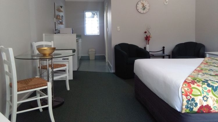 Colonial Lodge Motel Room