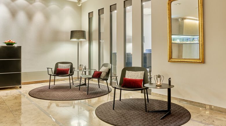 <b>Sorell Hotel Krone Lobby</b>. Images powered by <a href="https://www.leonardoworldwide.com/" title="Leonardo Worldwide" target="_blank">Leonardo</a>.