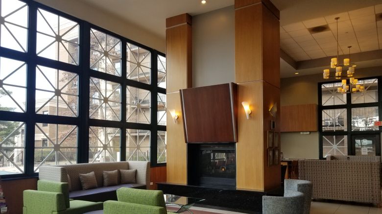 <b>Holiday Inn Express Lobby</b>. Images powered by <a href="https://www.leonardoworldwide.com/" title="Leonardo Worldwide" target="_blank">Leonardo</a>.