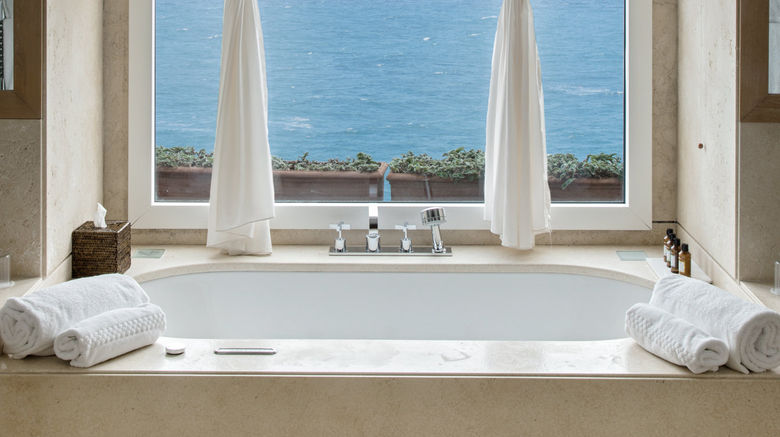<b>Mezzatorre Resort & Spa Suite</b>. Images powered by <a href="https://www.leonardoworldwide.com/" title="Leonardo Worldwide" target="_blank">Leonardo</a>.