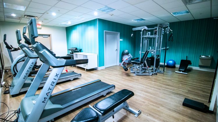 Holiday Inn Express Hotel & Suites Health Club