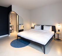 Conscious Hotel Museum Square Room