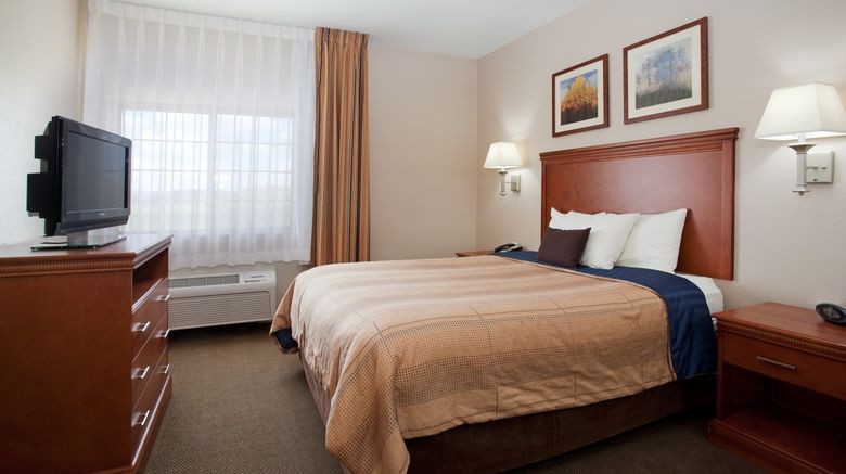 <b>Candlewood Suites Craig Northwest Suite</b>. Images powered by <a href="https://www.leonardoworldwide.com/" title="Leonardo Worldwide" target="_blank">Leonardo</a>.
