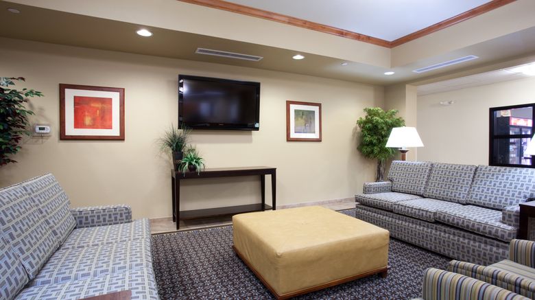<b>Candlewood Suites Craig Northwest Lobby</b>. Images powered by <a href="https://www.leonardoworldwide.com/" title="Leonardo Worldwide" target="_blank">Leonardo</a>.