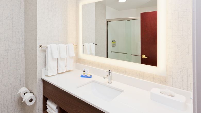 <b>Holiday Inn Express/Suites Dothan North Room</b>. Images powered by <a href="https://www.leonardoworldwide.com/" title="Leonardo Worldwide" target="_blank">Leonardo</a>.