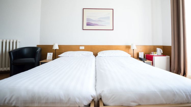 Hotel des Tourelles Room