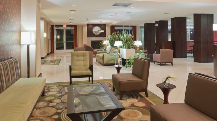 Holiday Inn Meridian E-I 20/I 59 Lobby