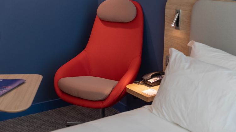 Holiday Inn Express Porto City Centre Room