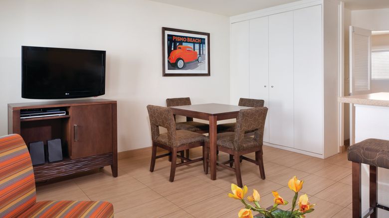 <b>WorldMark Pismo Beach Room</b>. Images powered by <a href="https://www.leonardoworldwide.com/" title="Leonardo Worldwide" target="_blank">Leonardo</a>.