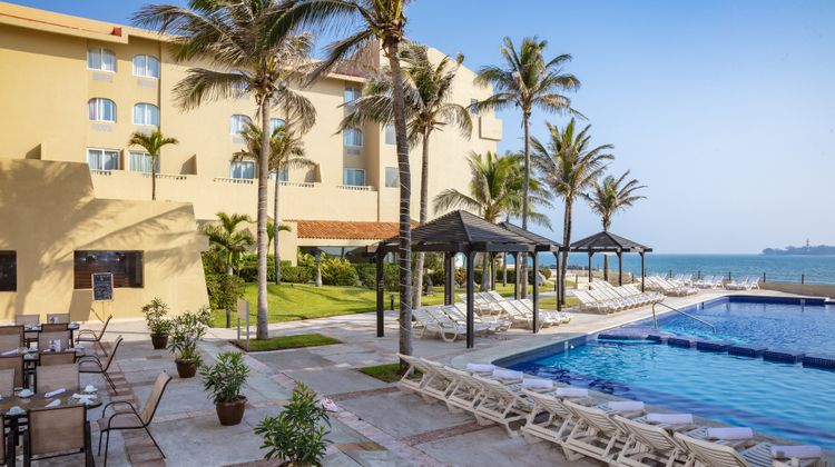 Fiesta Inn Veracruz Boca del Rio Pool