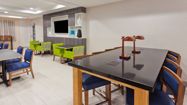 <b>Holiday Inn Express/Suites Dothan North Restaurant</b>. Images powered by <a href="https://www.leonardoworldwide.com/" title="Leonardo Worldwide" target="_blank">Leonardo</a>.