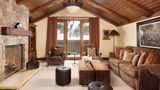 <b>Four Seasons Resort Jackson Hole Room</b>. Images powered by <a href="https://leonardo.com/" title="Leonardo Worldwide" target="_blank">Leonardo</a>.