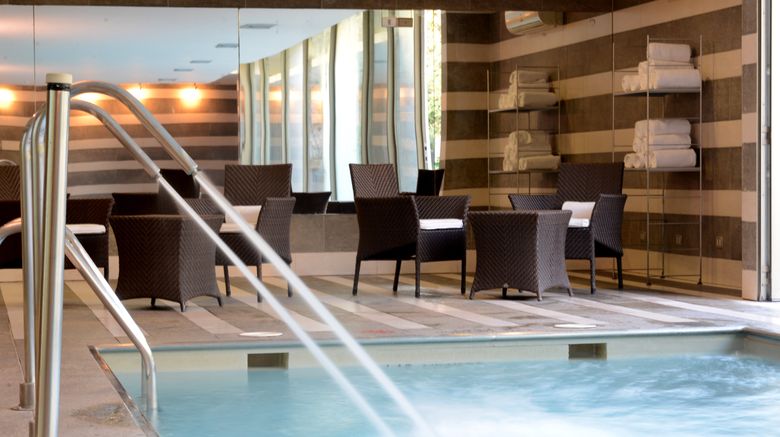 <b>Holiday Inn Santiago Airport Pool</b>. Images powered by <a href="https://www.leonardoworldwide.com/" title="Leonardo Worldwide" target="_blank">Leonardo</a>.