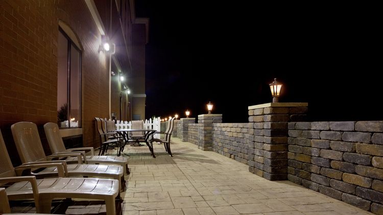 Holiday Inn Express/Stes Akron Reg Arpt Other