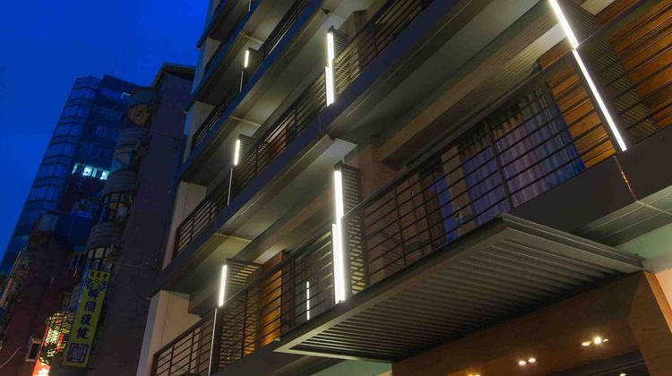 Simple Plus Hotel Exterior