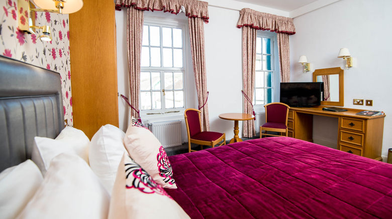 <b>Ivy Bush Royal Hotel Room</b>. Images powered by <a href="https://www.leonardoworldwide.com/" title="Leonardo Worldwide" target="_blank">Leonardo</a>.