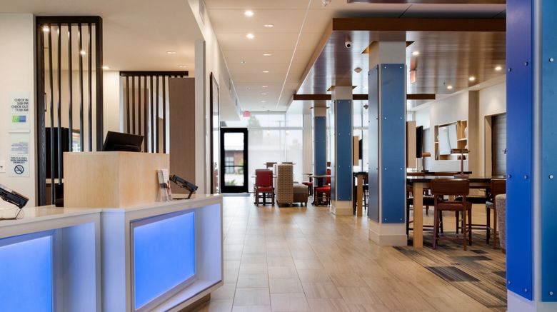 <b>Holiday Inn Express & Suites Racine Exterior</b>. Images powered by <a href="https://www.leonardoworldwide.com/" title="Leonardo Worldwide" target="_blank">Leonardo</a>.