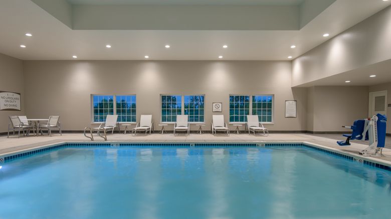 <b>Staybridge Suites Hillsboro North Pool</b>. Images powered by <a href="https://www.leonardoworldwide.com/" title="Leonardo Worldwide" target="_blank">Leonardo</a>.
