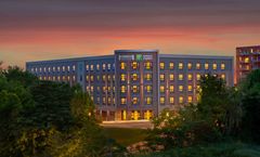 Holiday Inn Express Boston South-Quincy