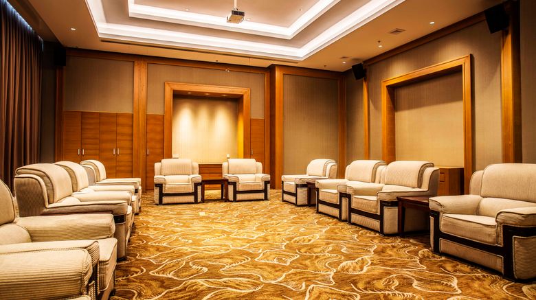 <b>Holiday Inn Nanchang Riverside Restaurant</b>. Images powered by <a href="https://www.leonardoworldwide.com/" title="Leonardo Worldwide" target="_blank">Leonardo</a>.