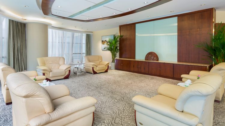 Holiday Inn Nanjing Aqua City Restaurant