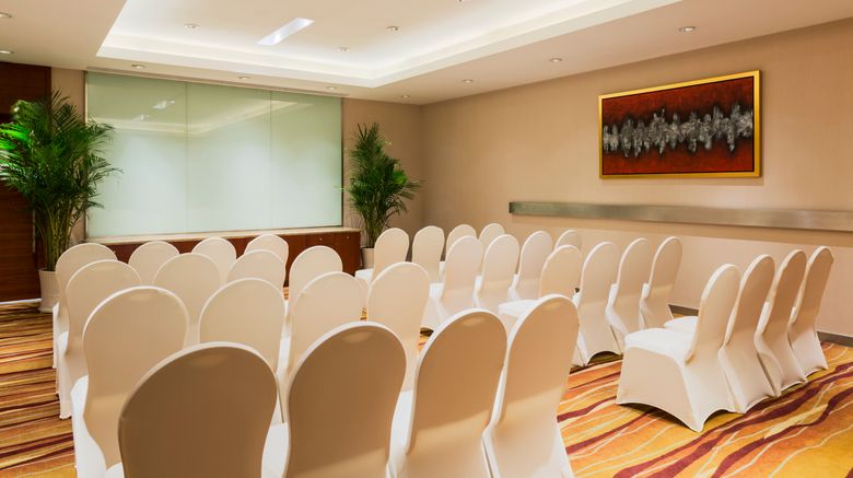 <b>Holiday Inn Nanjing Aqua City Meeting</b>. Images powered by <a href="https://www.leonardoworldwide.com/" title="Leonardo Worldwide" target="_blank">Leonardo</a>.