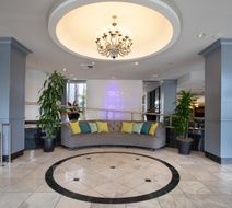 Crowne Plaza Costa Mesa Lobby