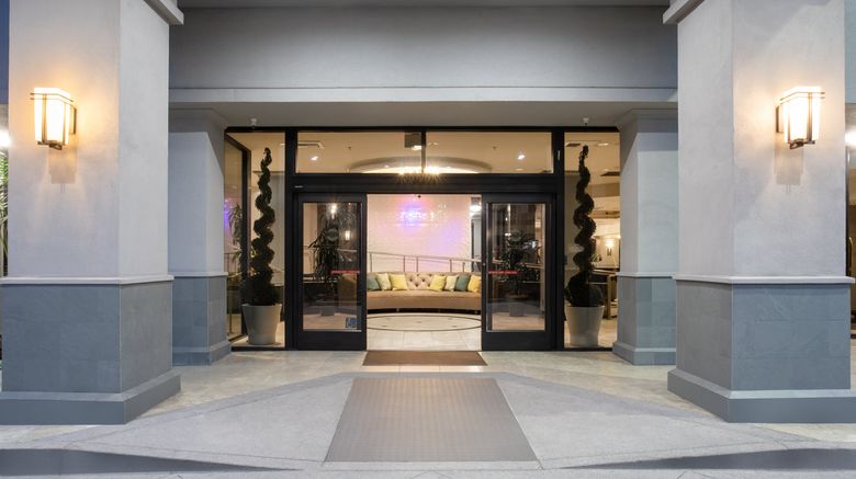 <b>Crowne Plaza Costa Mesa Exterior</b>. Images powered by <a href="https://www.leonardoworldwide.com/" title="Leonardo Worldwide" target="_blank">Leonardo</a>.