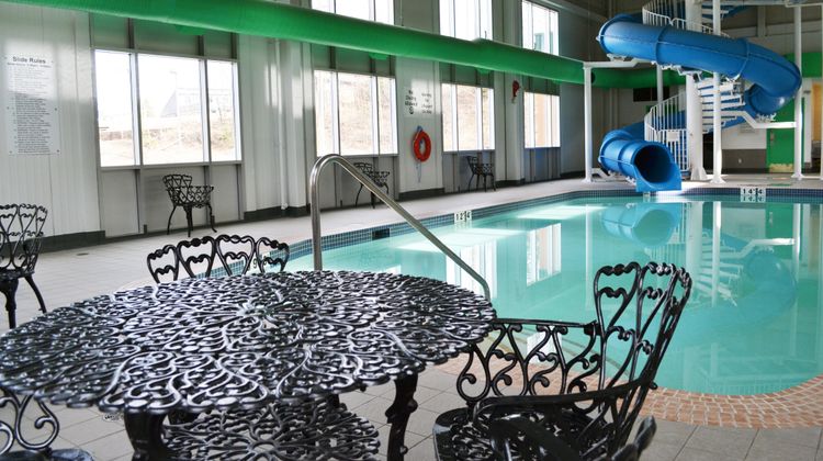 Holiday Inn Hinton Pool