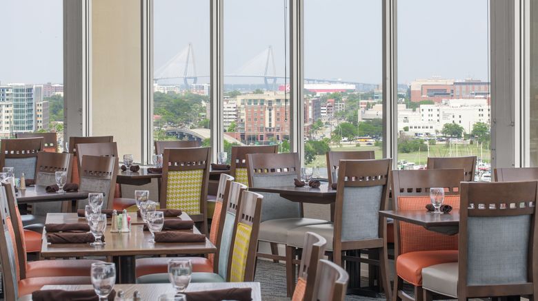 <b>Holiday Inn Riverview Restaurant</b>. Images powered by <a href="https://www.leonardoworldwide.com/" title="Leonardo Worldwide" target="_blank">Leonardo</a>.