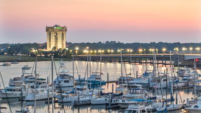 Holiday Inn Riverview