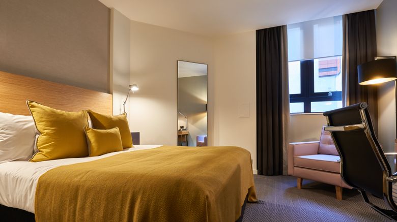 <b>Apex City of London Hotel Room</b>. Images powered by <a href="https://www.leonardoworldwide.com/" title="Leonardo Worldwide" target="_blank">Leonardo</a>.