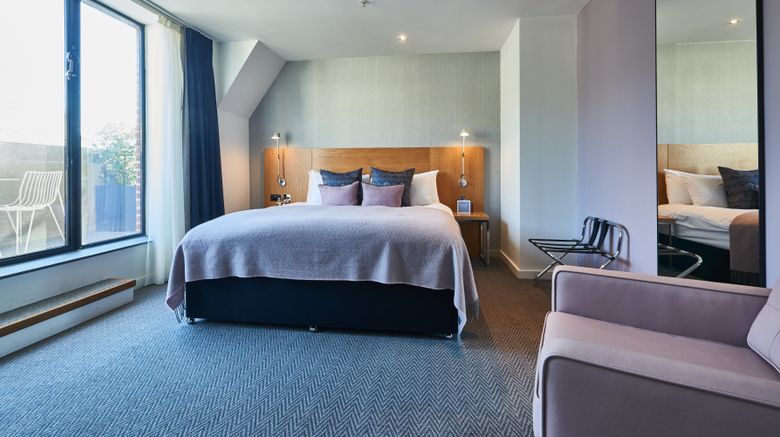 <b>Apex City of London Hotel Room</b>. Images powered by <a href="https://www.leonardoworldwide.com/" title="Leonardo Worldwide" target="_blank">Leonardo</a>.