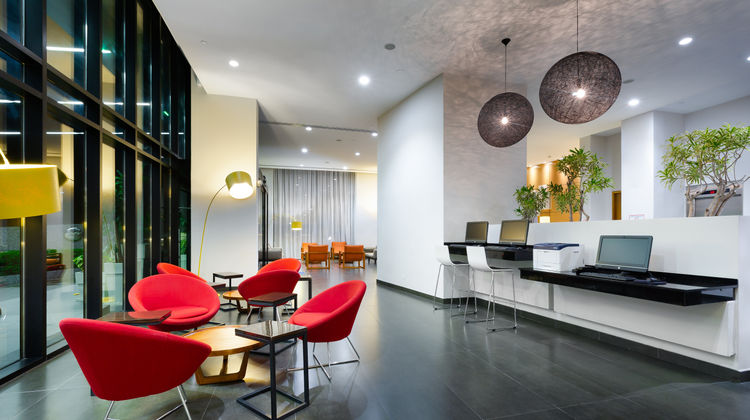 Holiday Inn Express Distrito Financiero Lobby