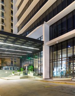 Holiday Inn Express Distrito Financiero