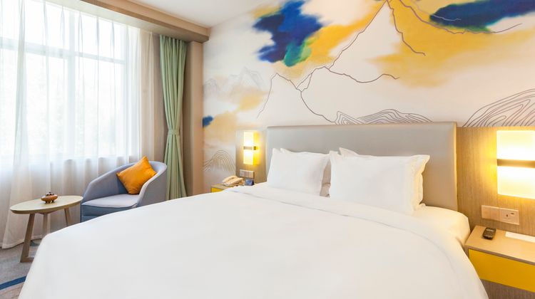Holiday Inn Express Lhasa Potala Palace Room