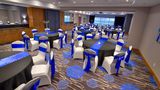 Holiday Inn Express & Suites Vaudreuil Ballroom