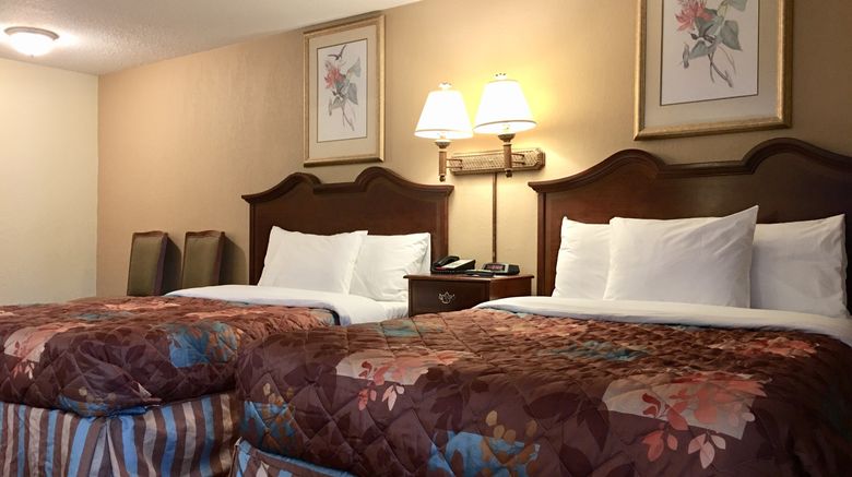 <b>Scottish Inn Sturbridge Room</b>. Images powered by <a href="https://www.leonardoworldwide.com/" title="Leonardo Worldwide" target="_blank">Leonardo</a>.